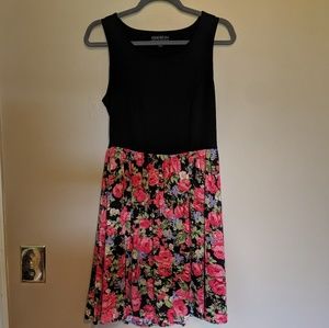 Forever 21 Floral Bow Back Dress